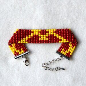 Minnesota bead bracelet, handmade, adjustable length, gameday